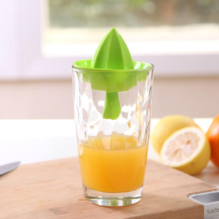 Plastic Hand Manual Squeezer